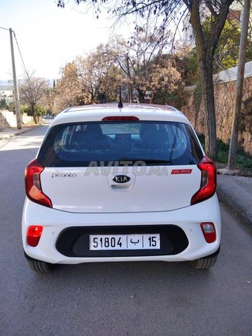 Voiture Kia Picanto 2021 à Fès Essence - 6 chevaux