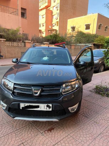 Voiture Dacia Sandero 2016 à Marrakech Diesel - 7 chevaux