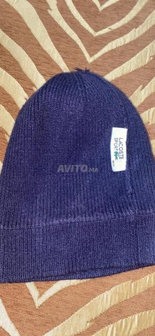 bonnet lacoste bleu ciel