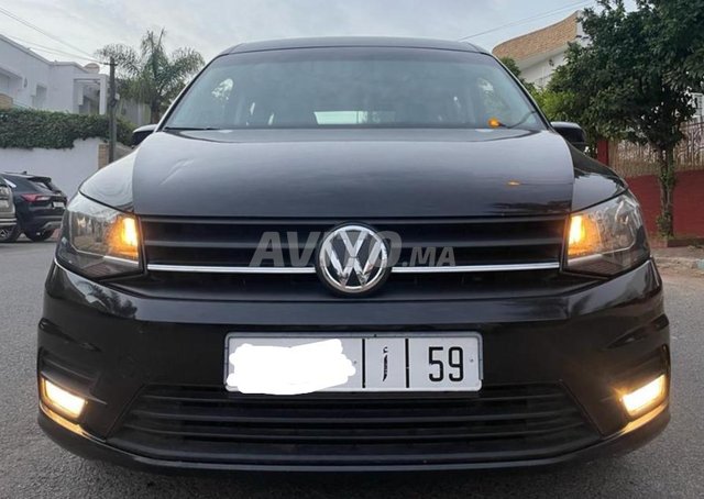 Voiture Volkswagen Caddy 2018 à Rabat Diesel - 8 chevaux
