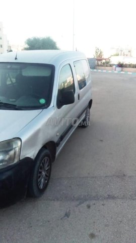 Voiture Peugeot Partner 2006 à Tanger Diesel - 7 chevaux