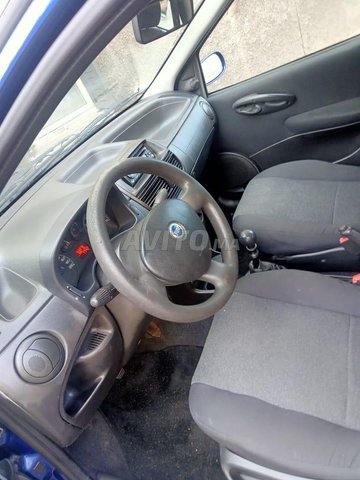 Voiture Fiat Punto 2008 à Casablanca Essence - 6 chevaux