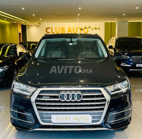 Voiture Volkswagen Touareg 2020 à Casablanca Diesel - 12 chevaux