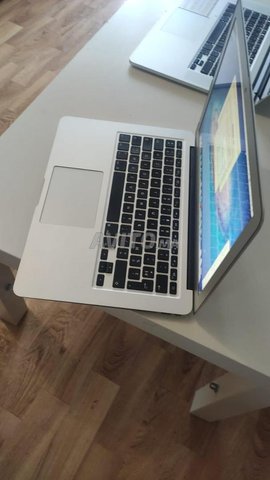 MacBook Air i5 - 2