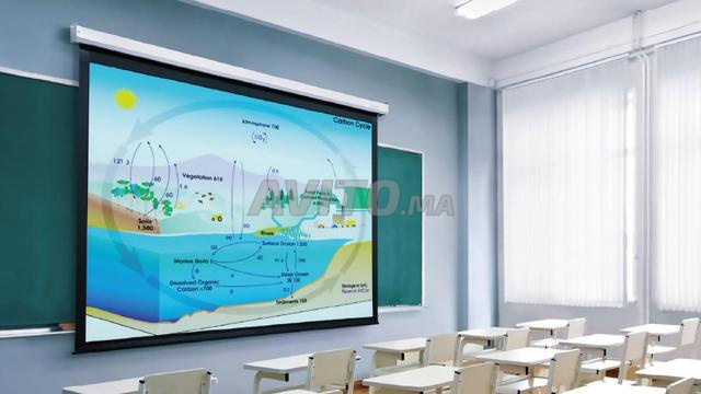 Écran de projection motorisé 120 pouces 3D et 4K - 2