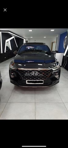 Voiture Hyundai Santa Fe 2020 à Tanger Diesel - 8 chevaux