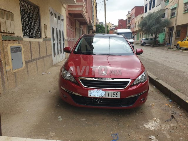 Voiture Peugeot 308 2017 à Kénitra Diesel - 6 chevaux