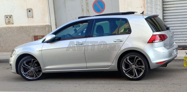 Voiture Volkswagen GOLF 7 2014 à Marrakech  Diesel  - 6 chevaux