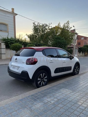 Voiture Citroen C3 2018 à Béni Mellal Diesel - 6 chevaux