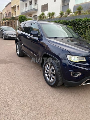 Voiture Jeep Grand Cherokee 2015 à Casablanca Diesel - 12 chevaux