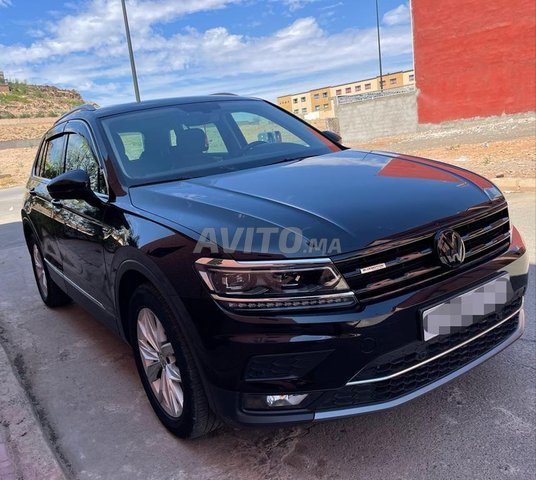 Voiture Volkswagen Tiguan 2018 à Marrakech Diesel - 8 chevaux