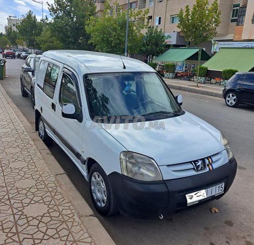 Voiture Peugeot Partner 2009 à Fès Diesel - 6 chevaux
