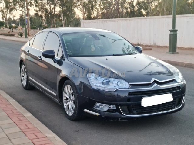 Voiture Citroen C5 2009 à Khouribga Diesel - 8 chevaux