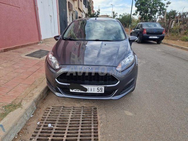 Voiture Ford Fiesta 2017 à Kénitra Diesel - 6 chevaux