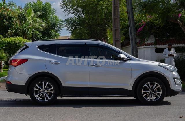 Hyundai santa fe Diesel 2016 | Voitures d'occasion ?? K??nitra | Avito.ma