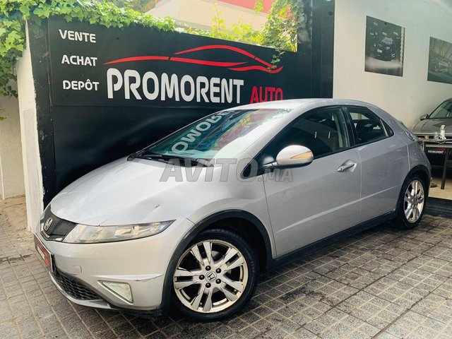 Voiture Honda Civic 2012 à Casablanca Essence - 9 chevaux