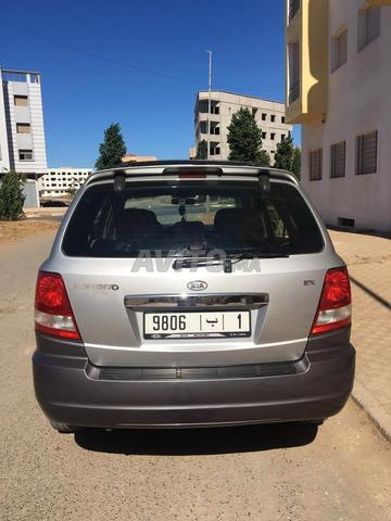 Kia sorento avito