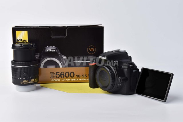 Nikon D5600 avec 18-55mm et Diffuseur - 2