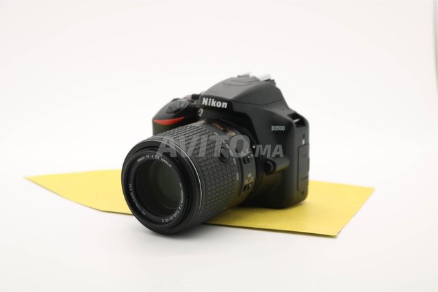 Nikon D3500 avec objectif 55-200mm et diffuseur - 2