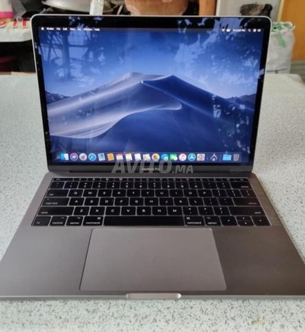 macbook pro 2017 13 inch  - 2
