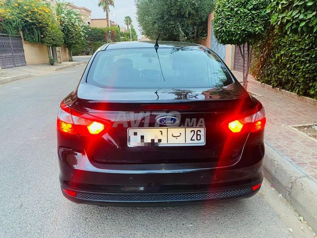 Ford focus avito