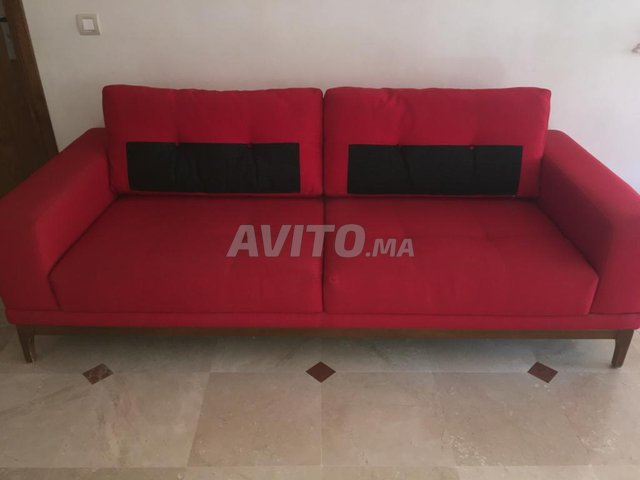 Canapé lit rouge - 1