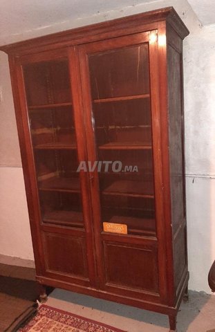 armoire antique bois laitre massif  - 1