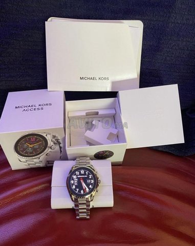 MICHAEL KORS smart watch de luxe