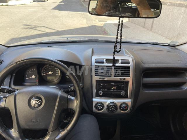 Kia sportage avito
