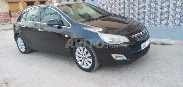 Opel Astra occasion Diesel Modèle 2010