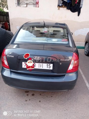 Voiture Hyundai Accent 2010 à Agadir Essence - 8 chevaux