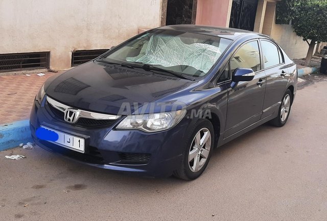 Voiture Honda Civic 2009 à Casablanca Essence - 10 chevaux