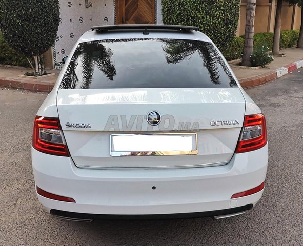 Voiture Skoda Octavia 2016 à Marrakech Diesel - 8 chevaux