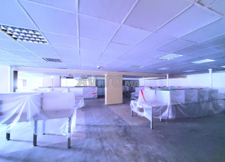 plateau Bureau 930 m² en Location à Marrakech