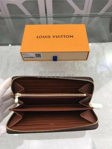 Porte Feuille Chic Louis Vuitton Femme, Sacs et Accessoires à Casablanca