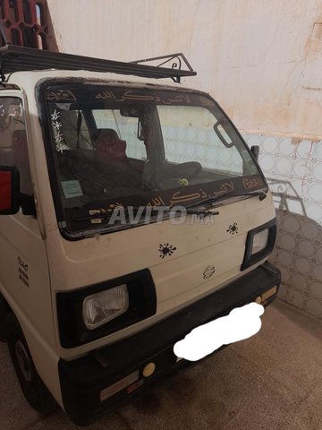 Voiture Suzuki Carry 1995 à Oujda  Essence  - 6 chevaux