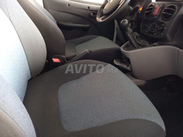 Voiture Fiat Doblo 2017 à Casablanca Diesel - 5 chevaux