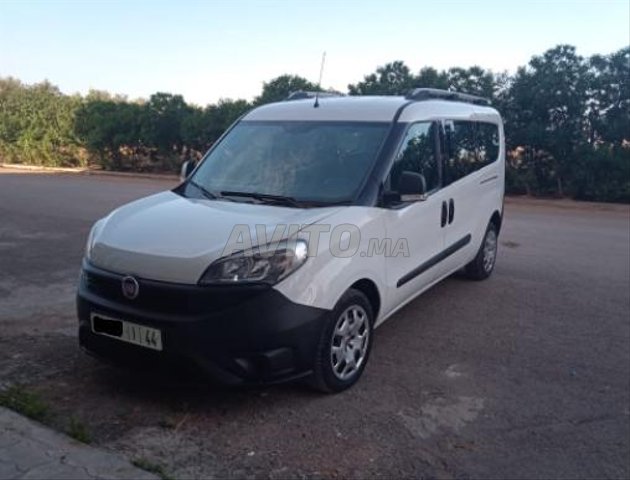 Voiture Fiat Doblo 2019 à Casablanca Diesel - 6 chevaux