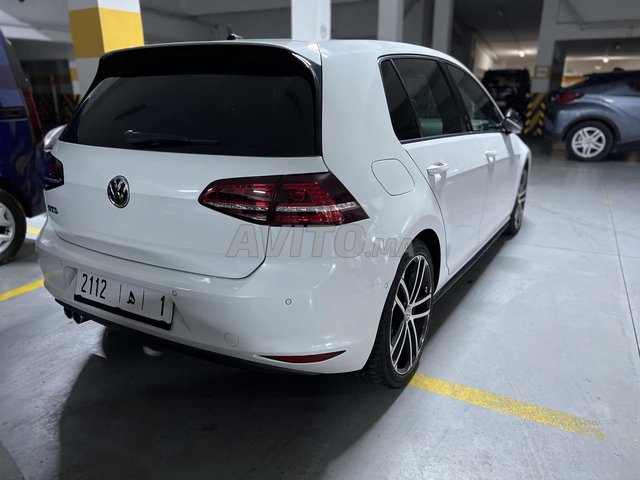 Voiture Volkswagen GOLF 7 2015 à Tanger Diesel - 8 chevaux