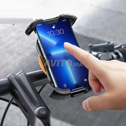 Remax Support smartphone pour moto velo a Serrure  - 7