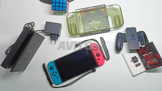 Nintendo Switch complete flashée avec Pochette - 2