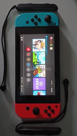 Nintendo Switch complete flashée avec Pochette - 3