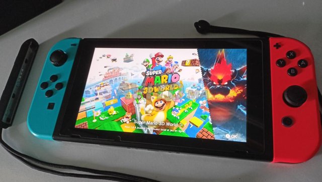 Nintendo Switch complete flashée avec Pochette - 5