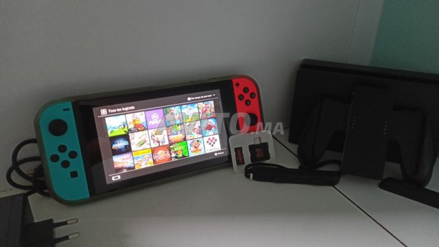 Nintendo Switch complete flashée avec Pochette - 6