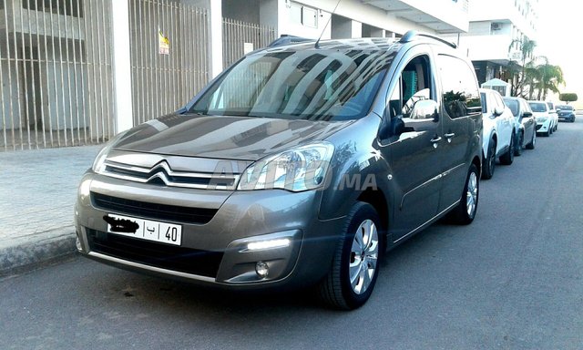 Voiture Citroen Berlingo 2017 à Fès Diesel - 6 chevaux