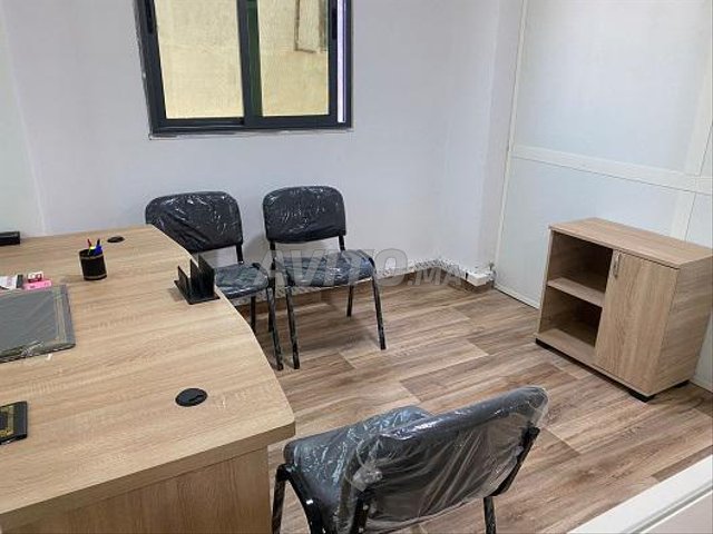 Bureau Equipe Box Hay Tarik Bernoussi 2000 Dh Bureaux Et Plateaux à Casablanca Avitoma 0586