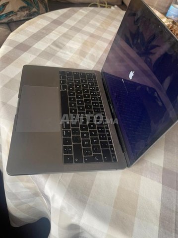 Macbook pro 13 pouce 2016 i5 8éme gen 128 SSD - 4