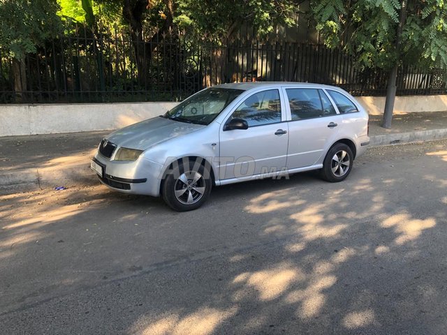 Voiture Skoda Fabia 2002 à Rabat Diesel - 8 chevaux