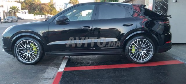 Voiture Porsche Panamera 2020 à Casablanca Hybride - 17 chevaux