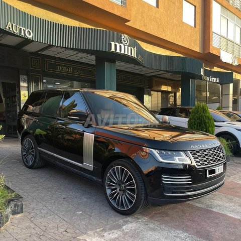 Voiture Land Rover Range_rover_vogue 2020 à Marrakech Diesel - 12 chevaux
